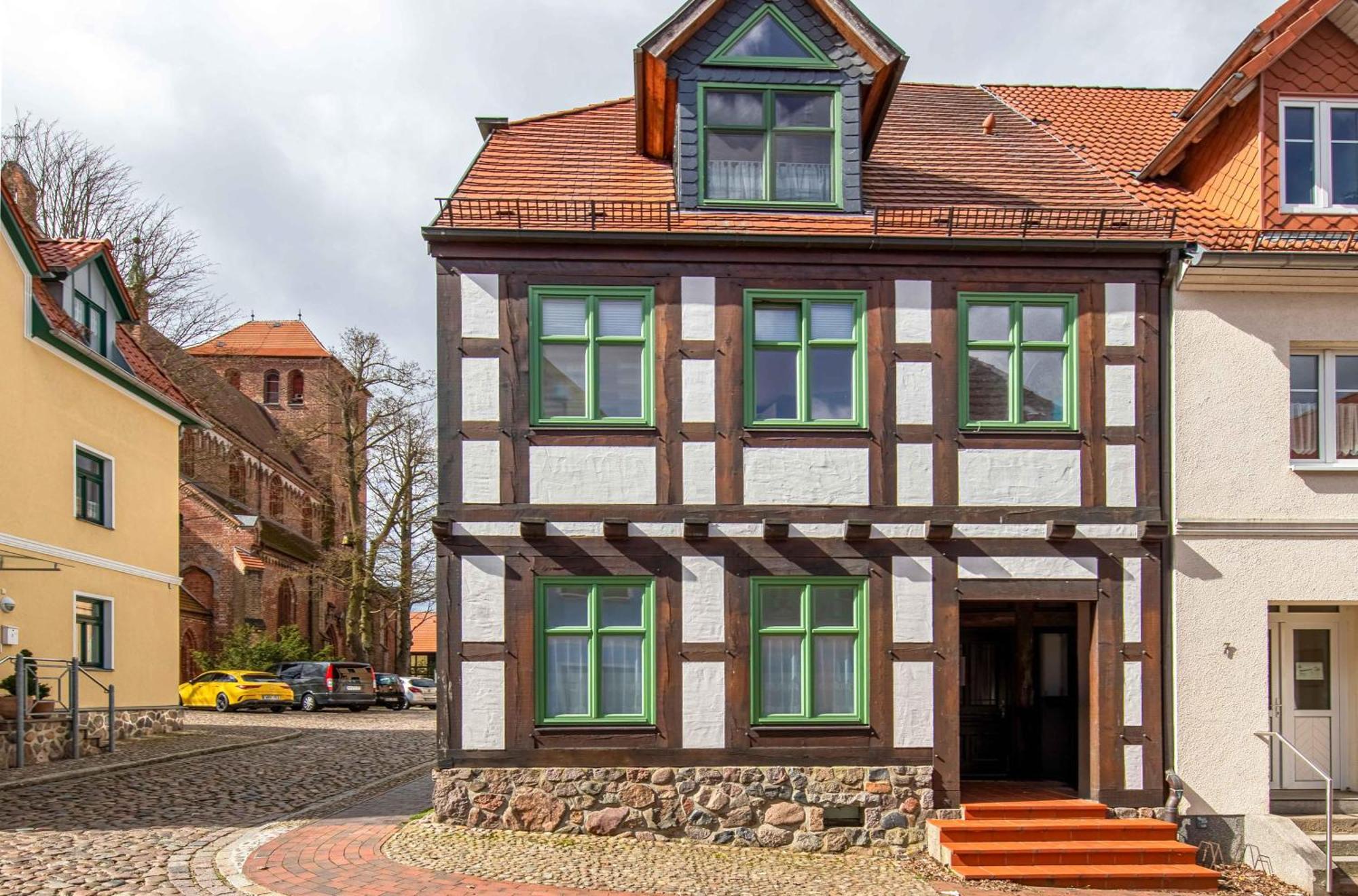 City Apartment An Der Georgenkirche Waren  Exterior foto